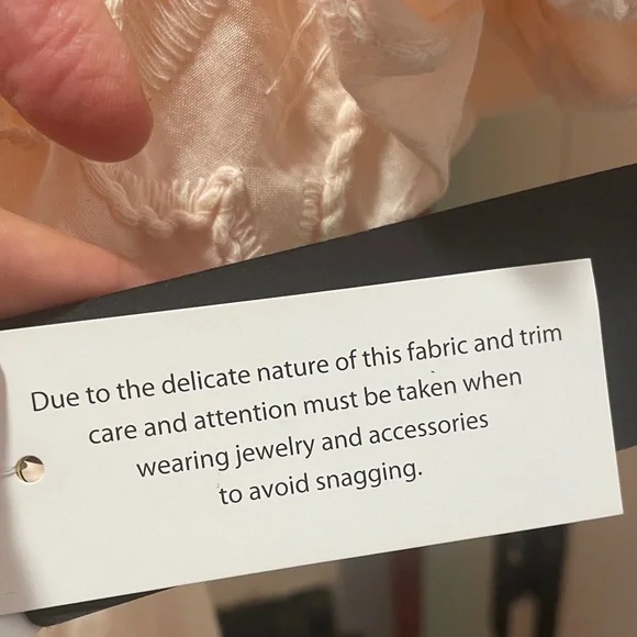 NWT adorable Pink Floral mini dress🌸 - Picture 6 of 8